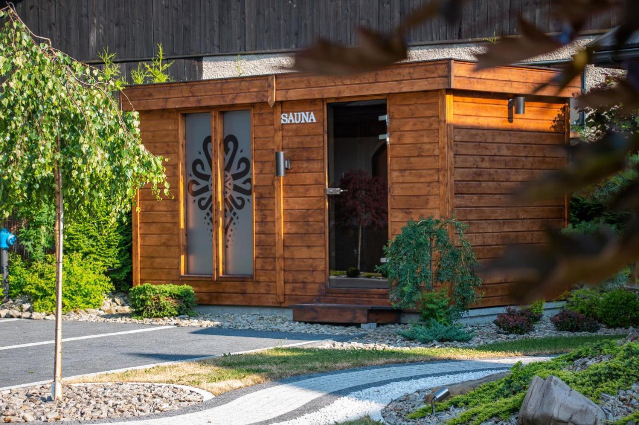 Aparthotel Grand Tatry - Miejsce Na Wyjatkowy Dla Ciebie I Twojej Rodziny! - Sauna I Jacuzzi Wliczone W Cene Pobytu -10 Minut Pieszo Od Term Bania 3*